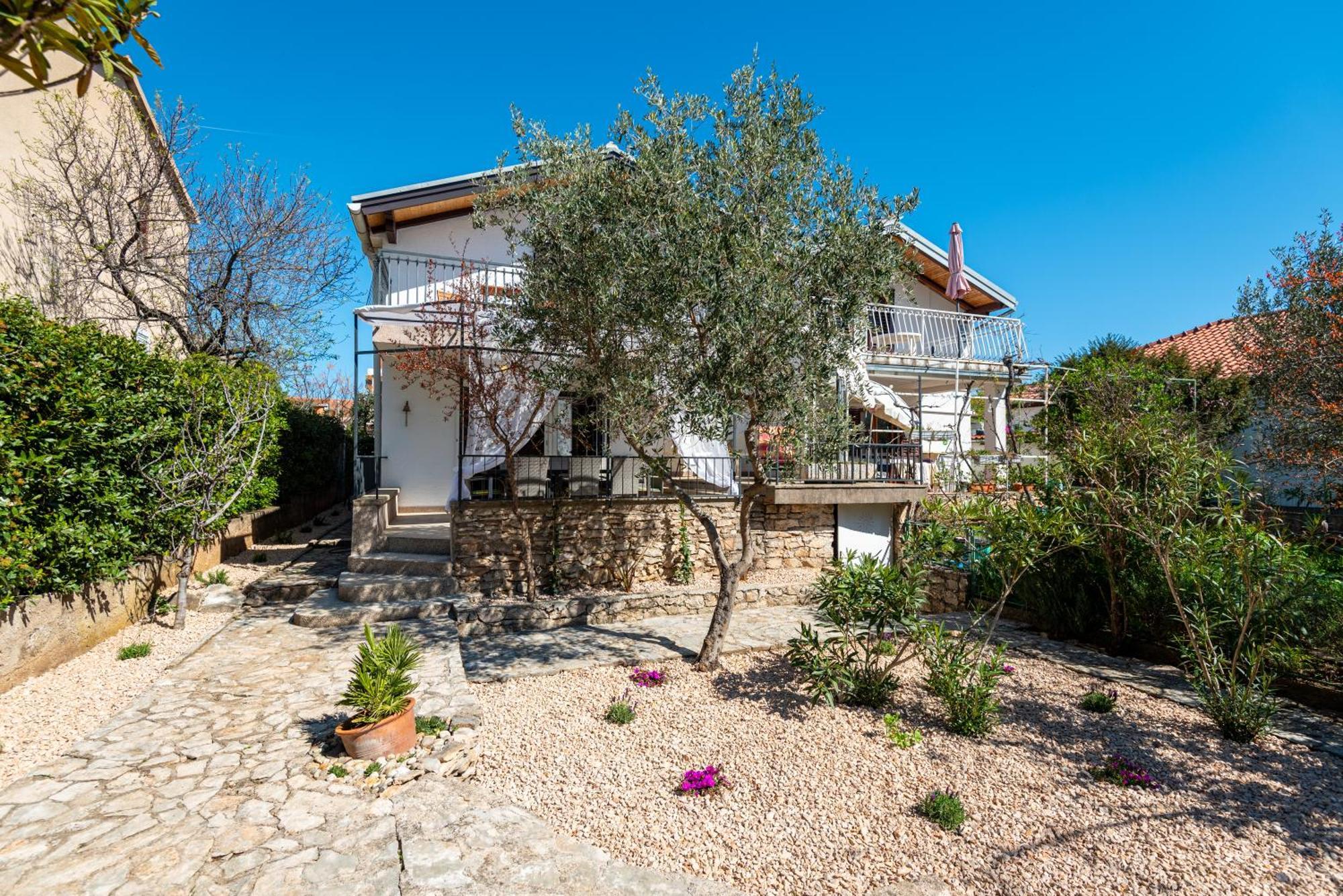 Holiday Home Dolphin ยาดริยา ภายนอก รูปภาพ